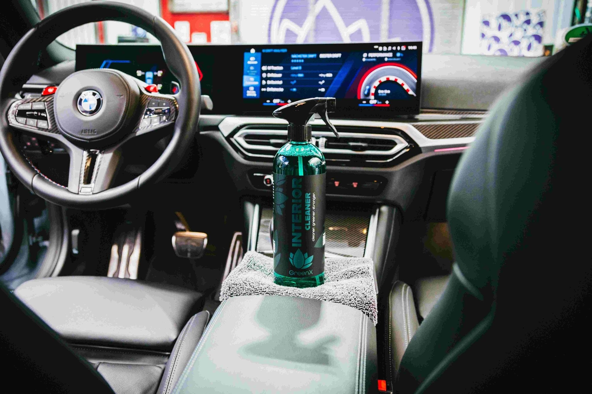 נוזל לניקוי פנים לרכב GreenX Interior cleaner